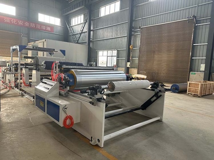 Newest Design And Technology Non woven Fabric Film Laminating Machine For Surgical Gowns Surface Coating