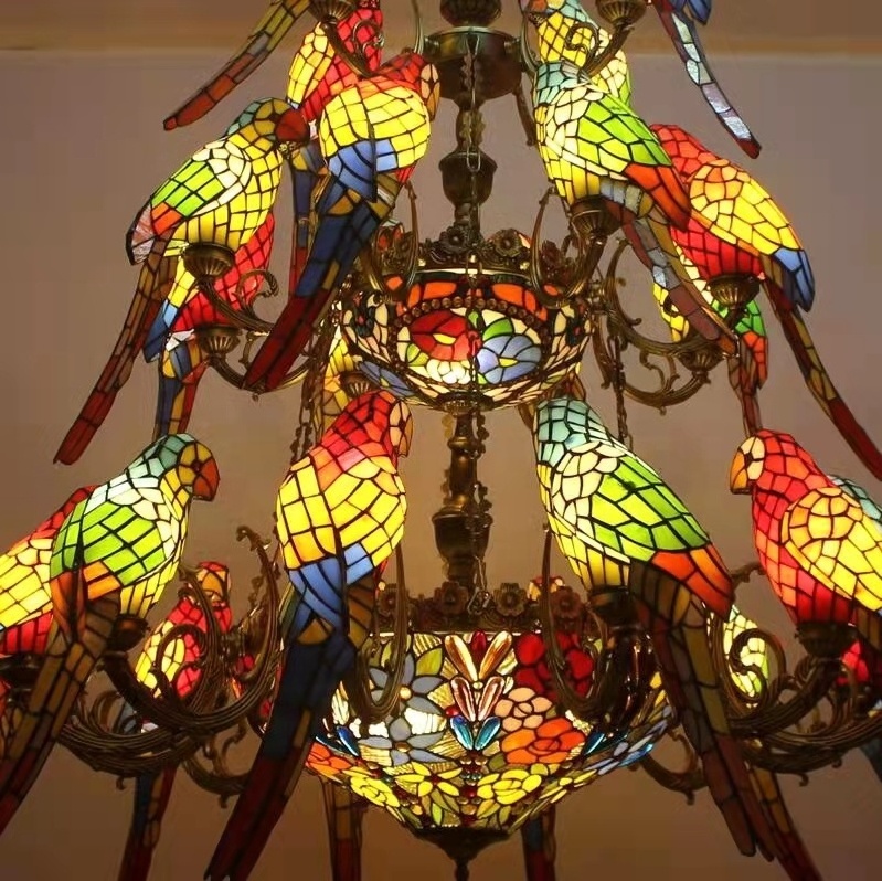 Tiffany Stained Glass Pendant Chandeliers three tire Red Parrot Birds Hotel Lamp Lights for Vintage Style