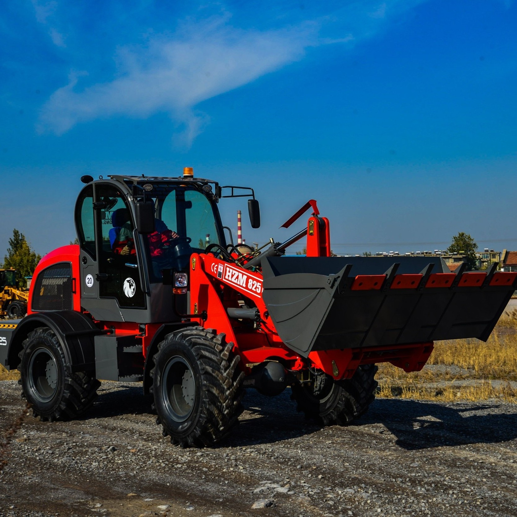 New Design Mini 4x4 Wheel Loader with Front and Backhoe 2 Ton Rated Load EPA Small Tractor Grapple for Germany Market