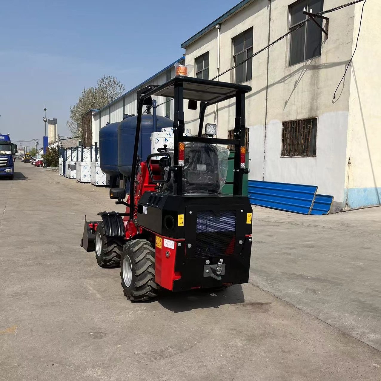 700KG Professional Factory Directly Supply 0.7Ton Mini Tires electric Wheel Loader with CE EPA