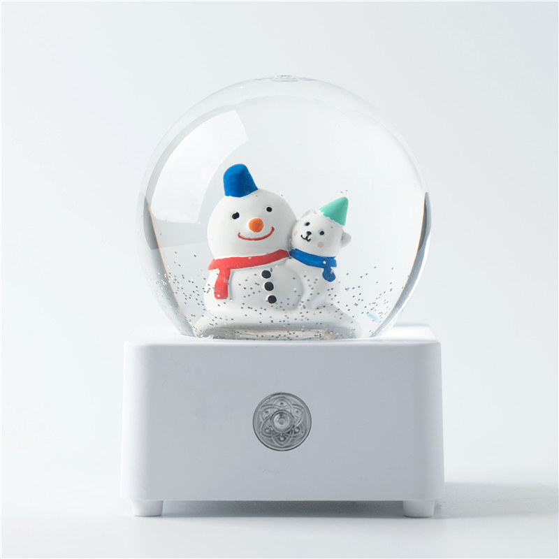 Custom Snowman Snow Globe Resin Water Lanterns Snow Globe Lantern Christmas Water Globe