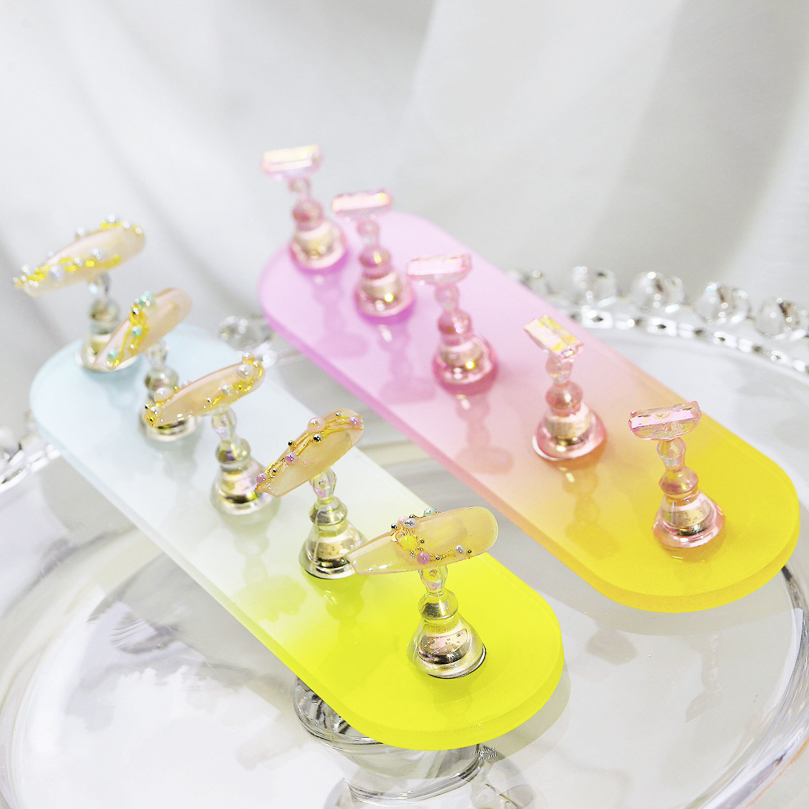 Aurora Gradient Colors Nail Holder Nails Tips False Display Board Practice UV Gel Training 1 Stand Base with 5 Showing Shelves