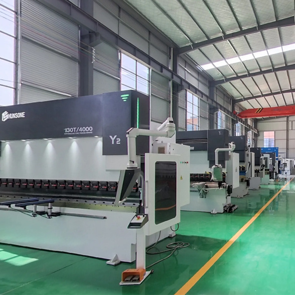 DELEM DA53T Wc67k We67k 200T 3200mm Metal Sheet Bending Hydraulic CNC Press Brake Machine Manual Bending Machine