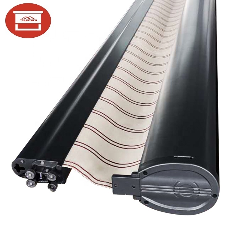 Waterproof Motorized Sun shades Retractable Roof Awning