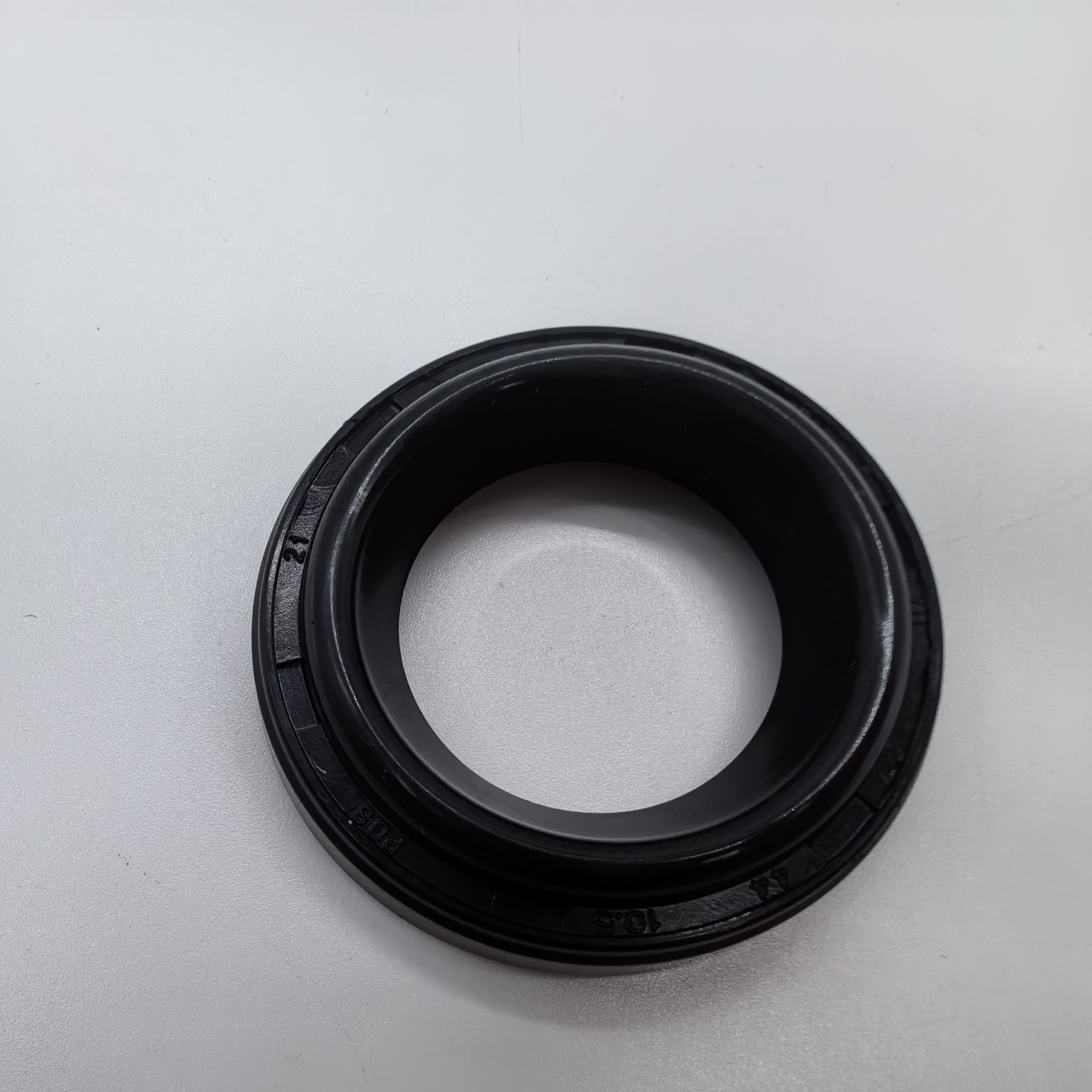 Factory Direct Sales Auto Parts Valve Oil Seal 22443-2E000 For Hy-undai K-ia 224432E000