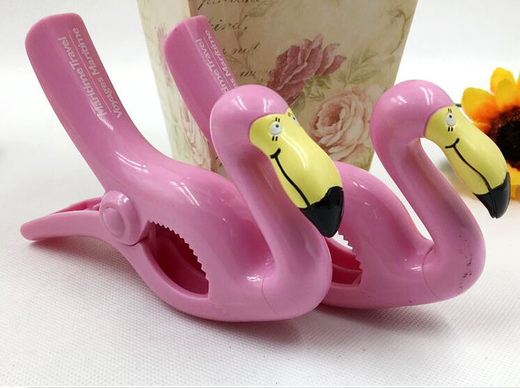 Good selling products summer plastic beach towel clip flamingo animal bath towel clip