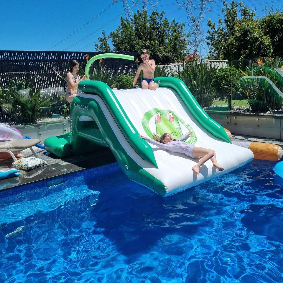 toboganes para piscin for adult kids yacht Mini Inflatable Waterfall Slide mini Inflatable Pool water slide