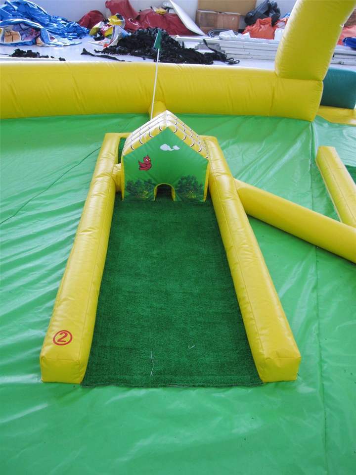 customized outdoor Giant inflatable crazy golf Fence kids adult carnival Game For Sale inflatable mini golf obstacles sport game