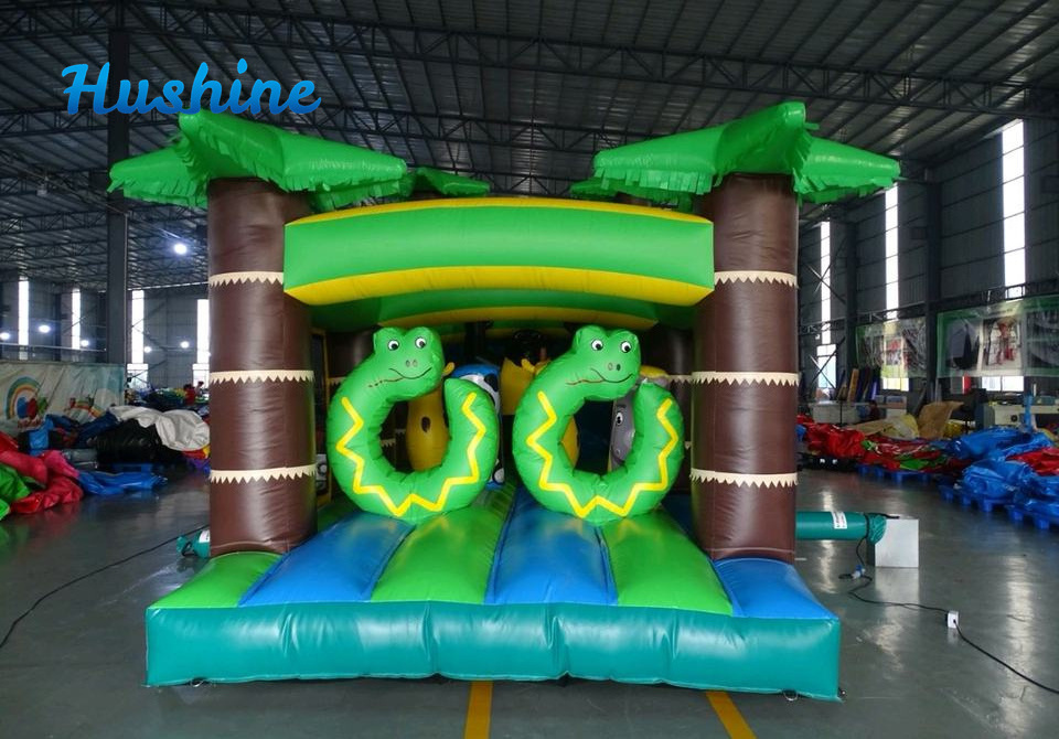 Novel Design 39ft Waterproof Scratch Resistant Jungle giant inflatable obstacle course