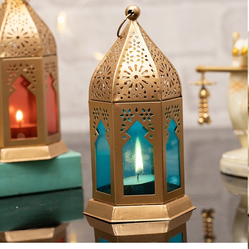 Indoor and Outdoor Decoration Tableware Candle Lantern Elegant Design Hotel Decorative Moroccan Lantern for Festive Season