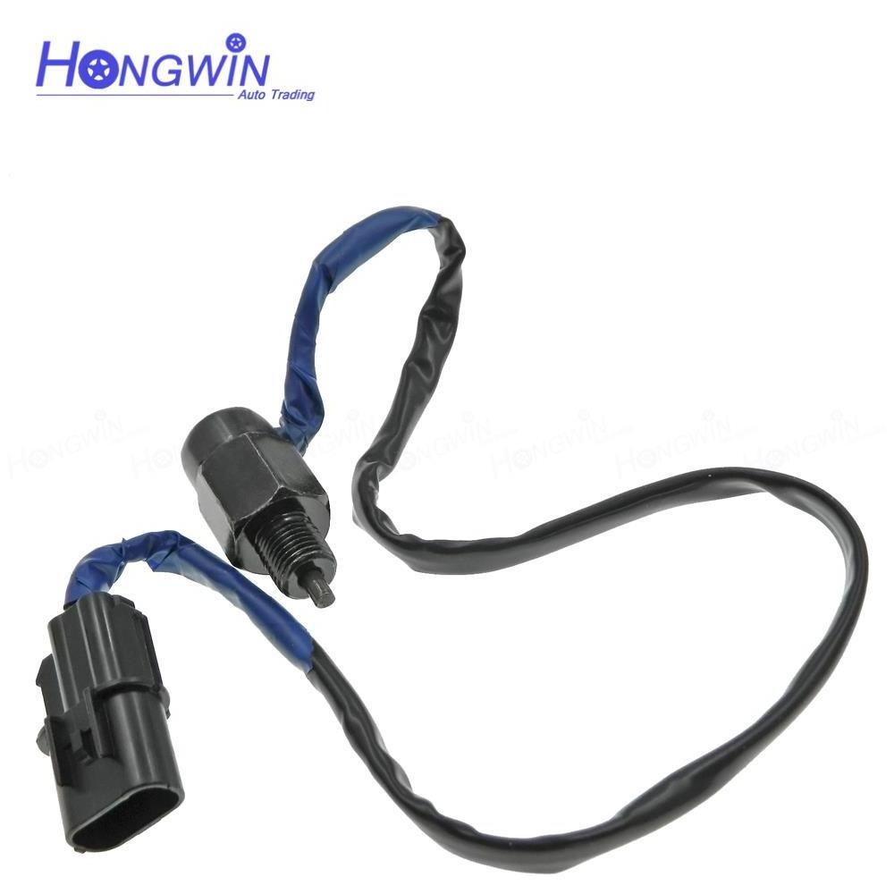 93860 4A000 93860 4A010 Brake Light Switch/Stop Lamp Switch For H-yundai H-1 98 H100 96 For K-ia K2700 K2900 Stop Light Switch