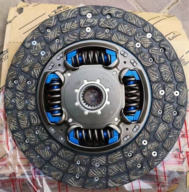 Auto spare parts clutch kit clutch cover clutch disc for Suzuki