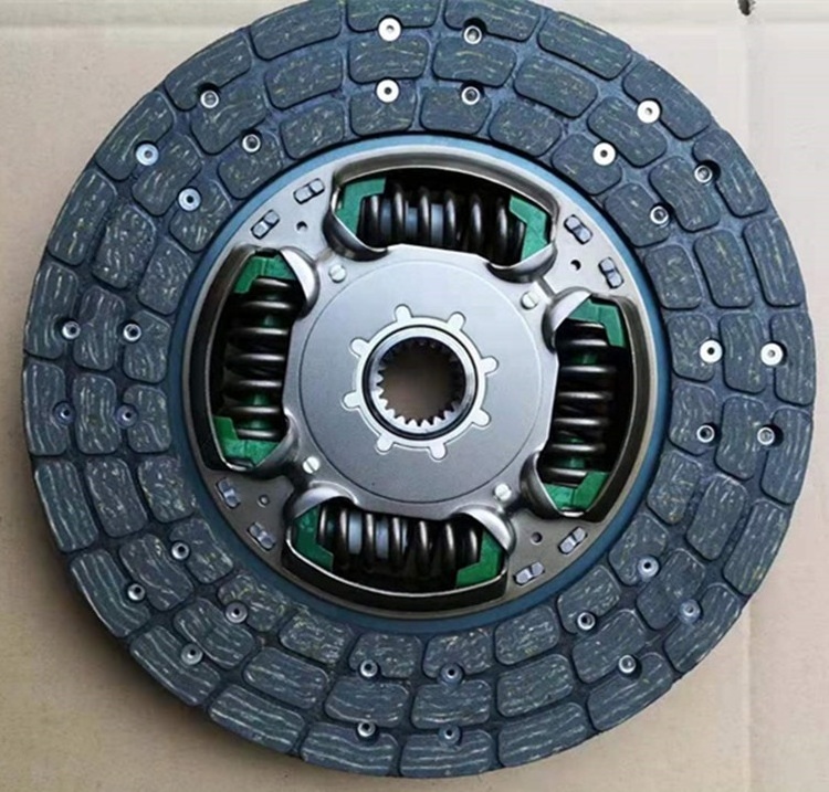 Auto spare parts clutch kit clutch cover clutch disc for Suzuki