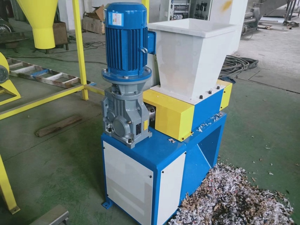 Plastic Recycling Mini Double Shaft Garbage Scrap Crusher Shredder Metal Small Plastic Shredder