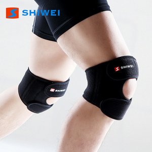 Electric heating garden knee pad with magnet