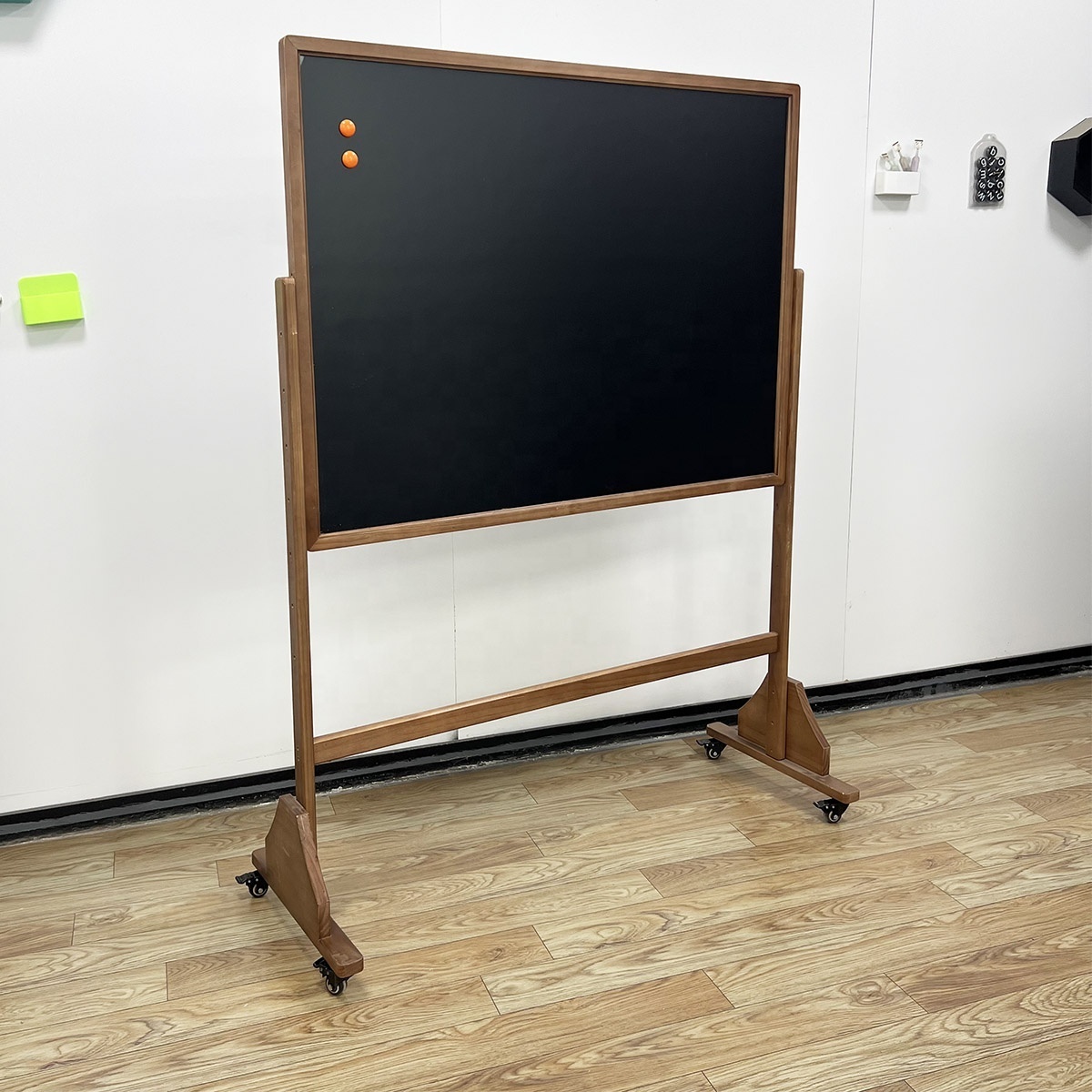 Universal solid wood support for teaching and office use mobile style double-sided support whiteboard