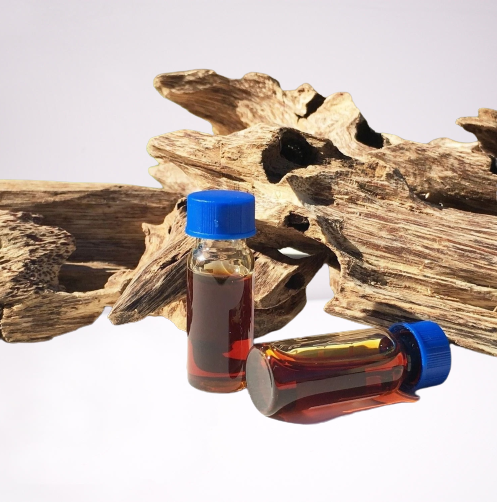 AGARWOOD ESSENTIAL OIL AT LOW PRICE