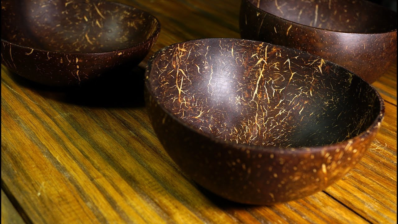 100% Natural Coconut Shell Bowl Good High Quality HOT SELLING HAND MAKE COCONUT BOWL/ COCONUT VIETNAM +84 339 337 317 Ms. Hana