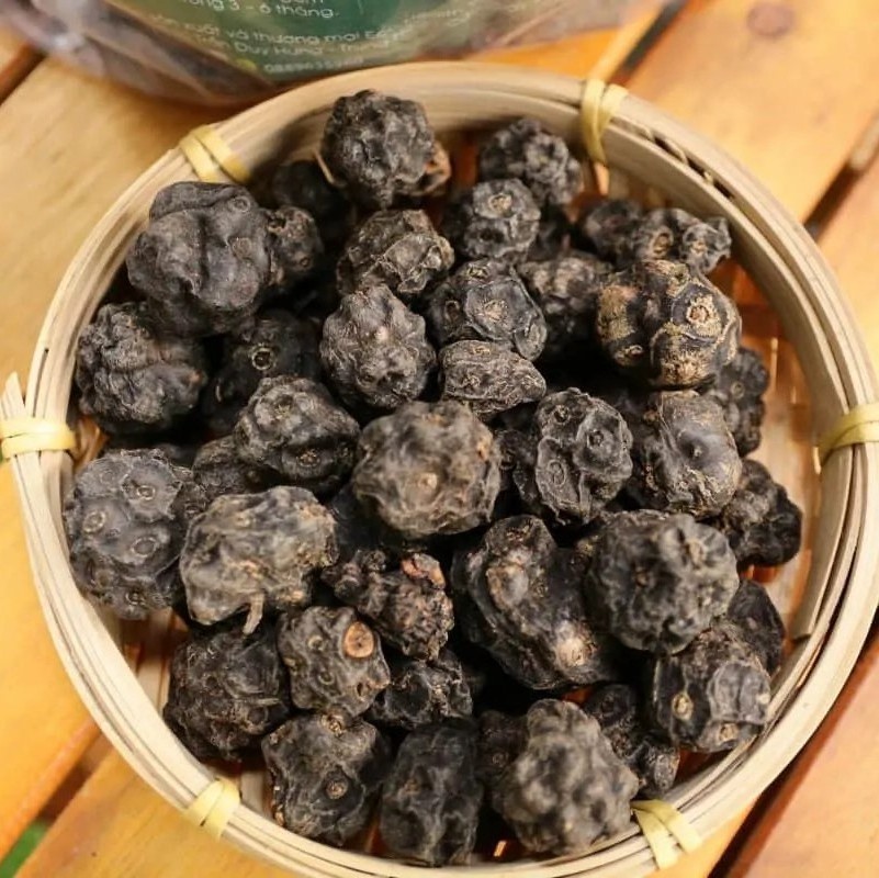 DRIED NONI FRUIT - EXPERIENCE THE TRANSFORMATIVE POWER OF NATURE'S HEALING REMEDY