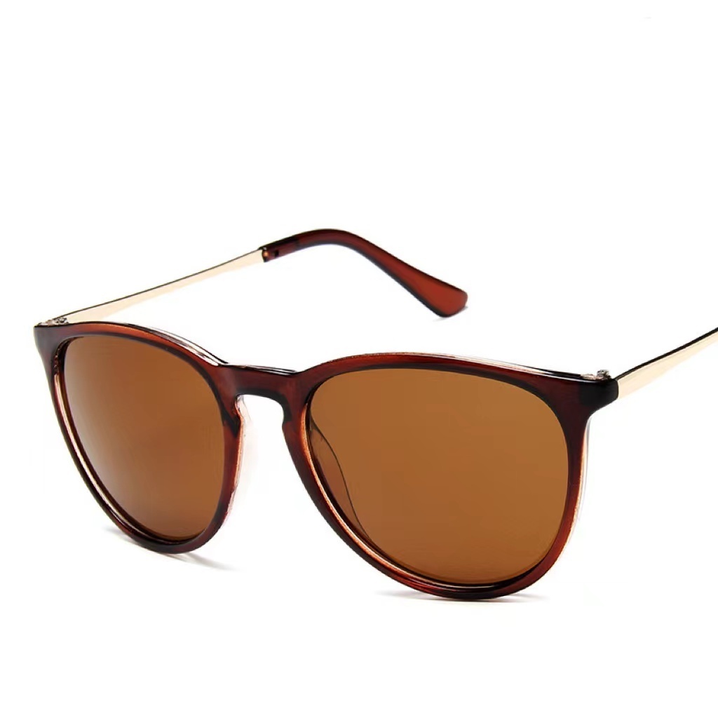 Low price trend new sunglasses Fashion sunglasses network explosion the same semi-metal toad glasses