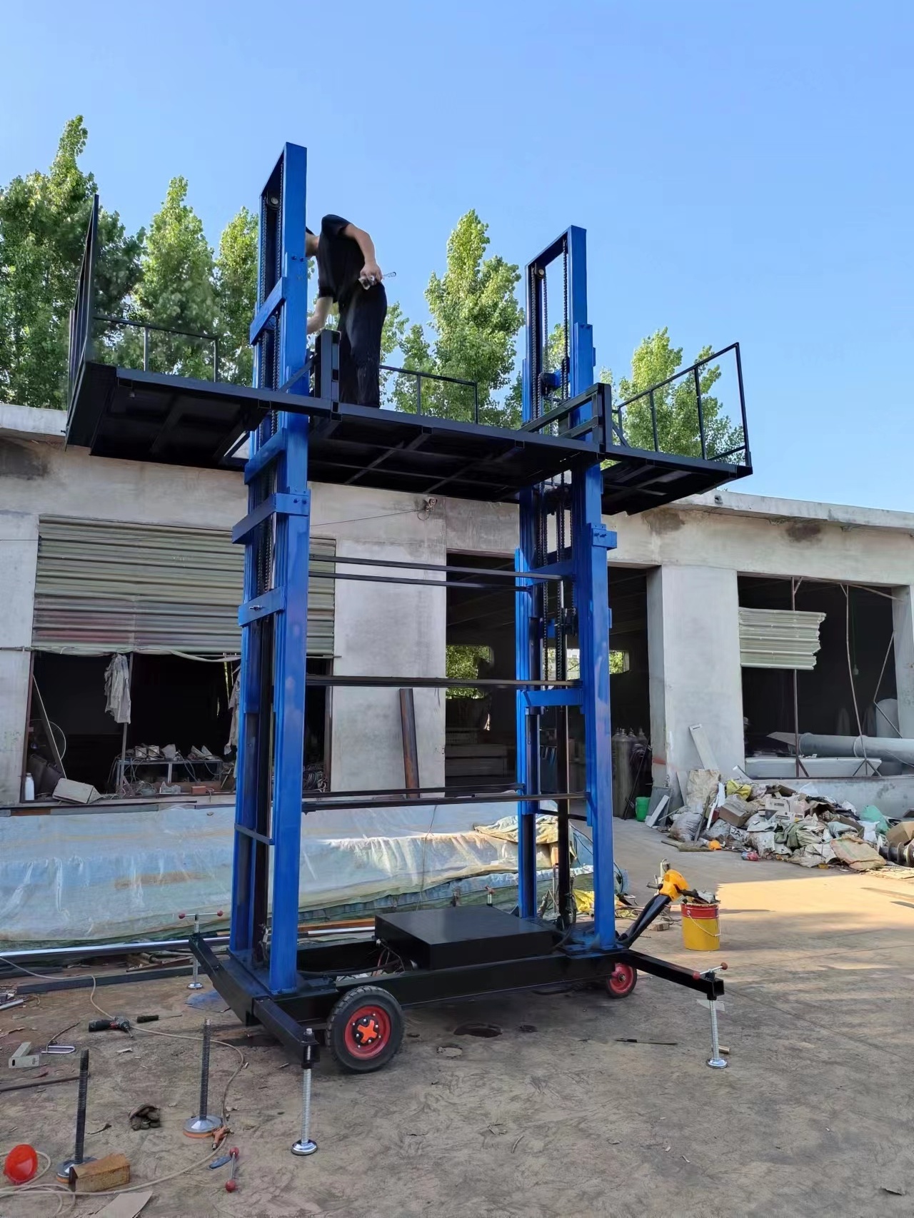 4 6 8 Meter Lift Scaffolding 1000kg Hydraulic Electric Lift Mobile material lifting platform