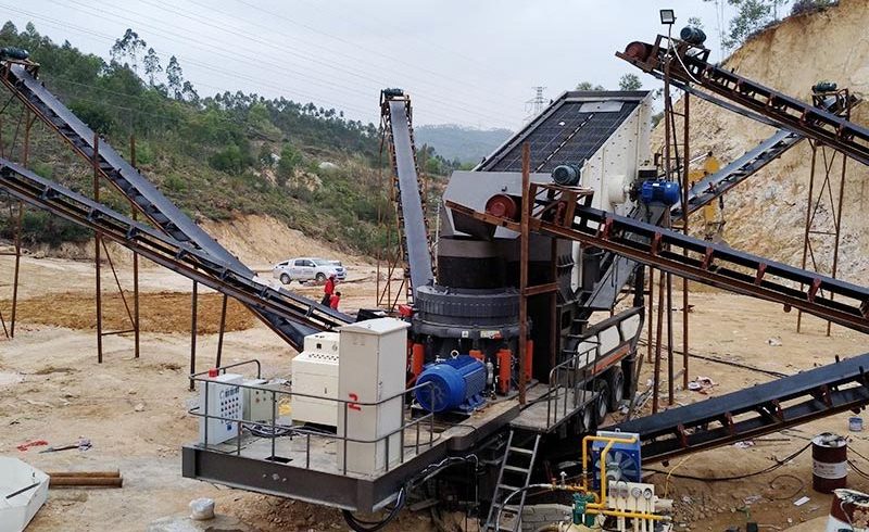 Factory price high capacity GYS series Hydraulic cone crusher GYS300 for hard rocks crushing hot in sale