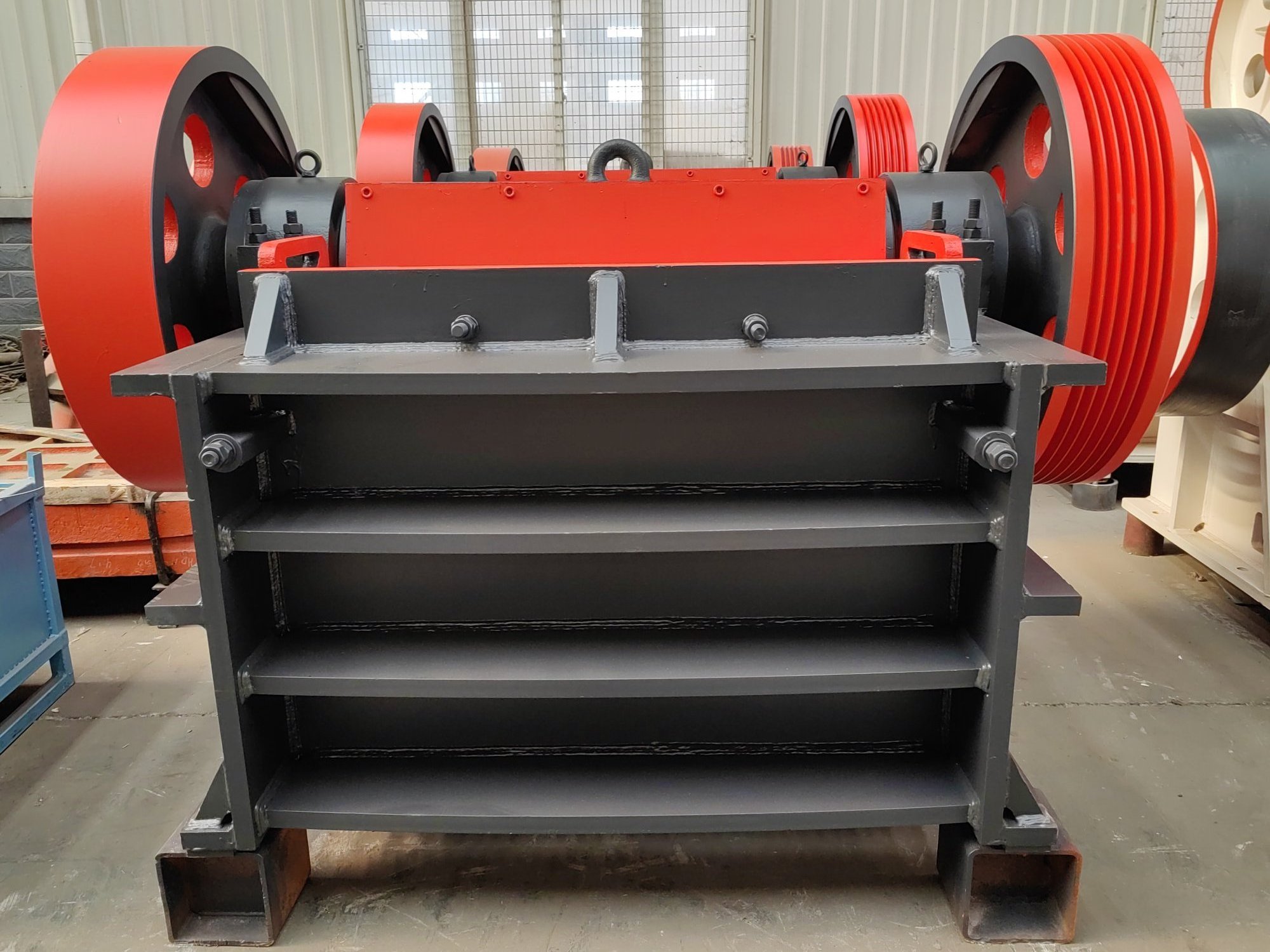 Mining equipment PE600*900 Jaw crusher used for crushing line