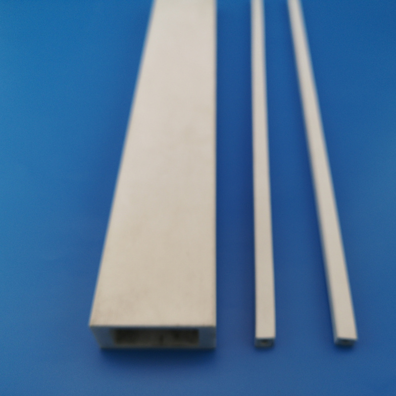 Customized High Heat 99% 95% 96% Al2O3 Alumina Ceramic Tube