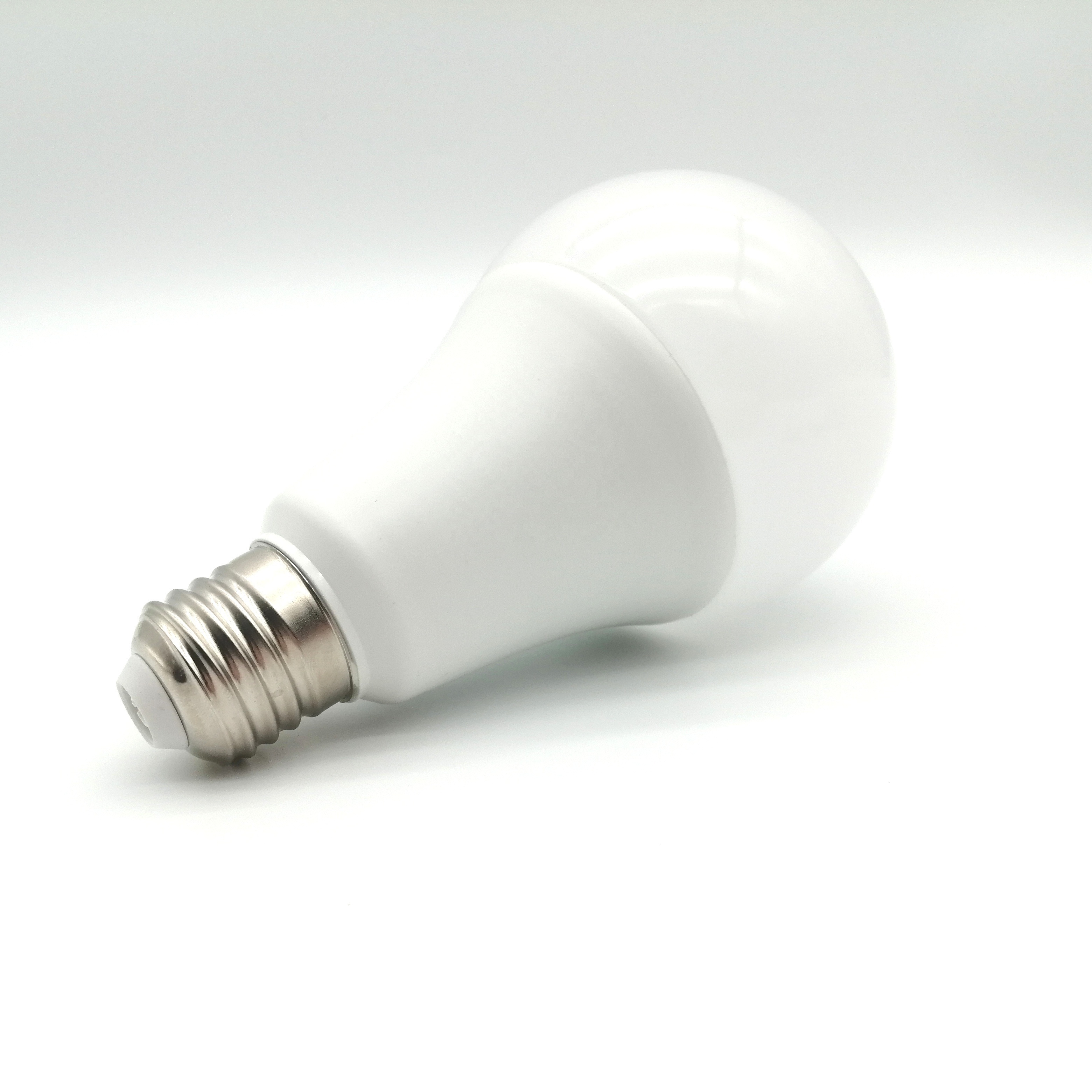 AC175-265V PBT Plastic Coated Aluminum PC Energy-Saving Bulb 12W Bulb Accessories Sales Assembly Skd Led Bulb