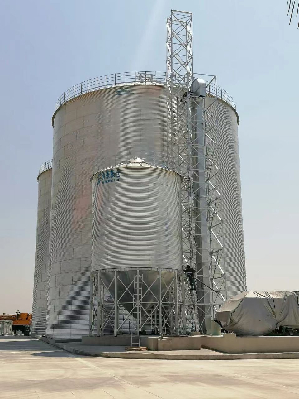 1000 2000 5000 10000 Ton wheat corn soybeans large storage capacity steel silo for grain cereal storage