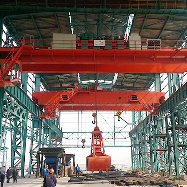 Advanced Design Industrial Waste Grab Bucket Overhead Crane 45 Ton For Rubbish