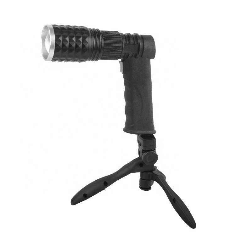 Zoomable focus led torch flashlight rechargeable searchlight security search light for hunting fishing with triangle stand