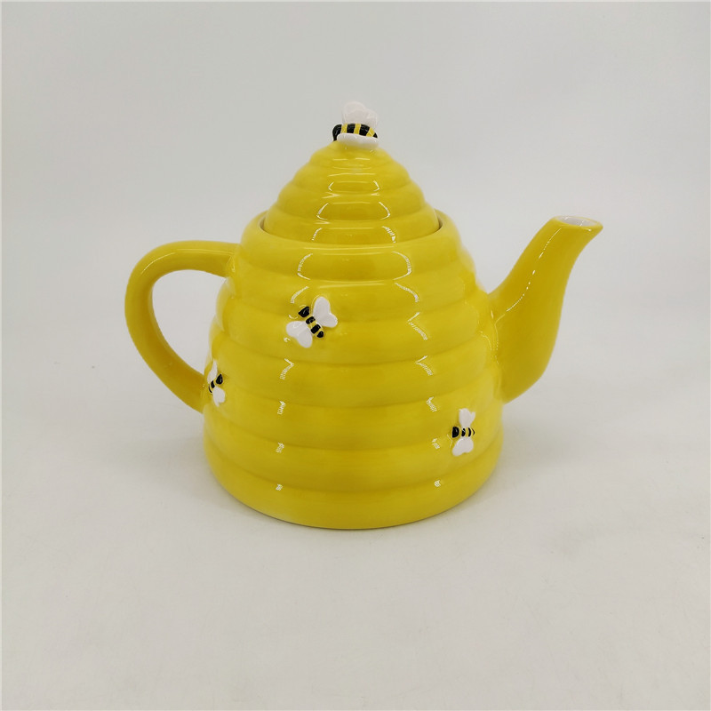 Custom decorative ceramic cute embossed hand painted yellow bee teapot 1000ML