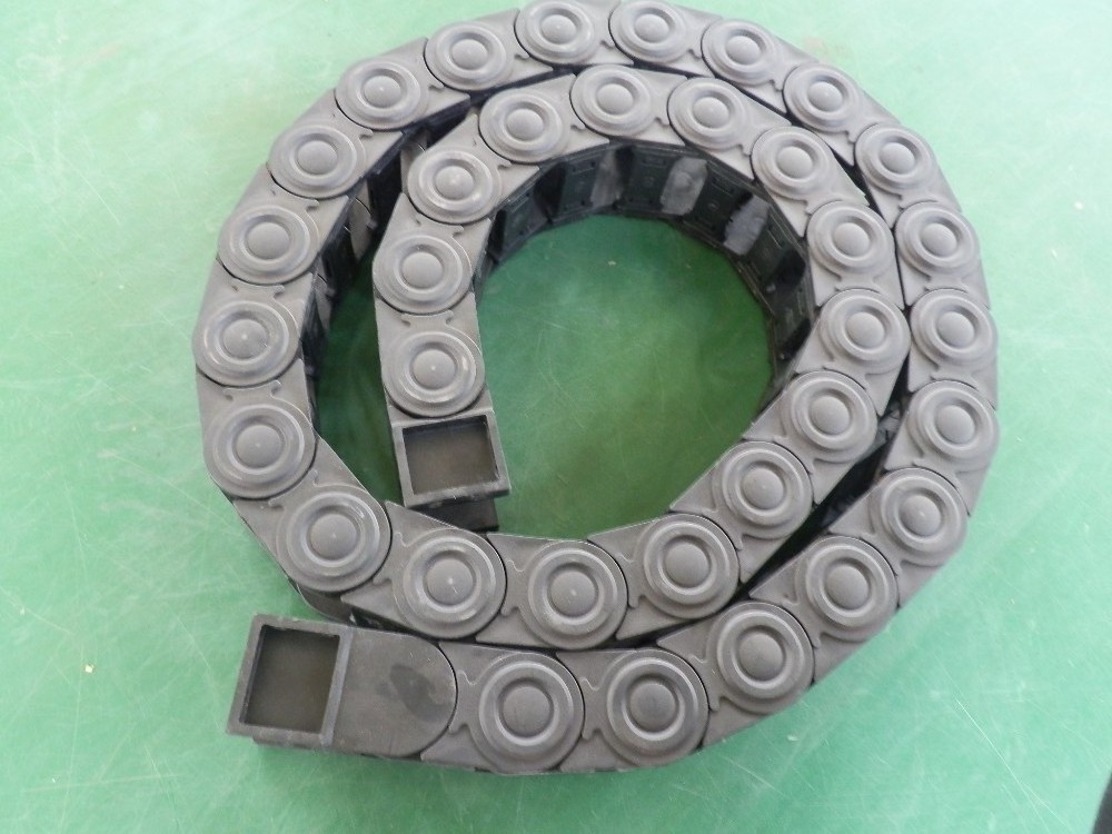 Non-opening Cable Drag Chains for CNC Machine Tools Plastic Energy Drag Chains Combined Chain Protected Cable 40C-130C 6 Months