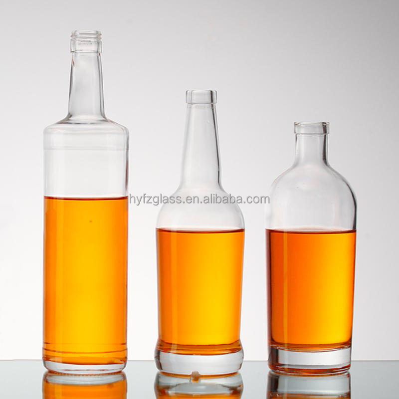 Ruisheng Hot Sale Super Flint Clear Empty Glass Beverage Bottle Tequila Brandy Rum Glass Bottles With Lid