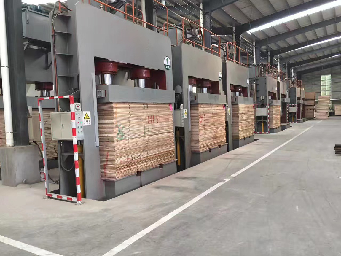 Laminating Plywood Wood Machine Hot Press Machine for Particle Board Production Machines and Veneer Hydraulic