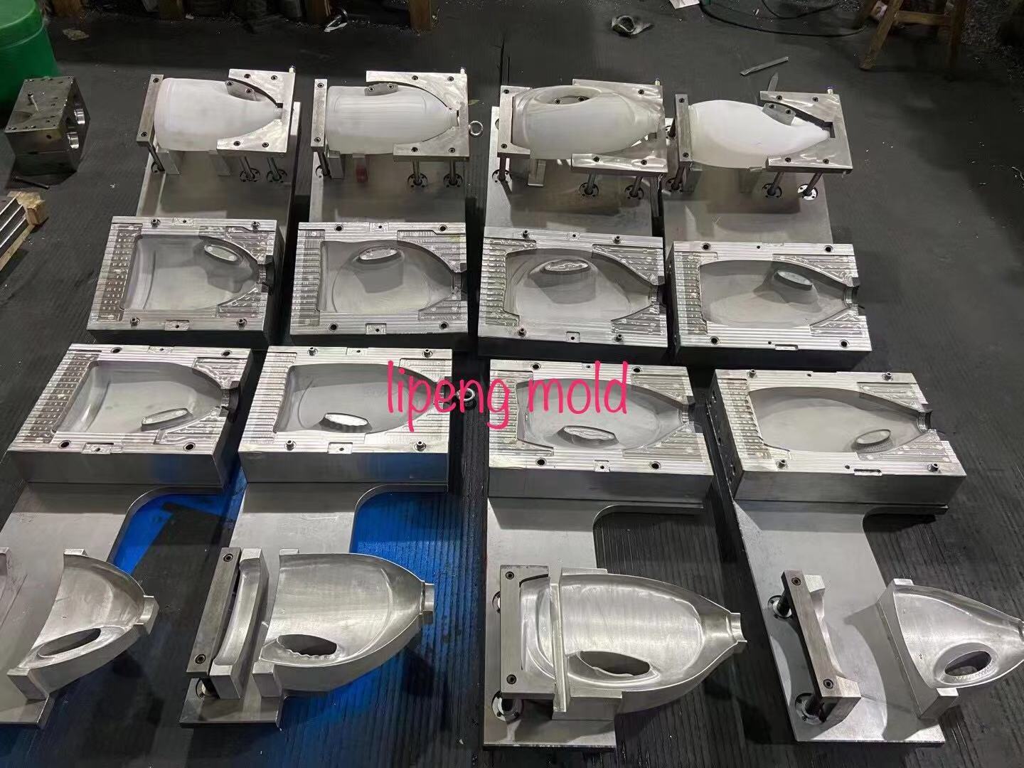 manufacture High Quality Pillar Bottle Design Flip Top Shampoo Cap Compression Moulding Machine Plastic Cap Mould