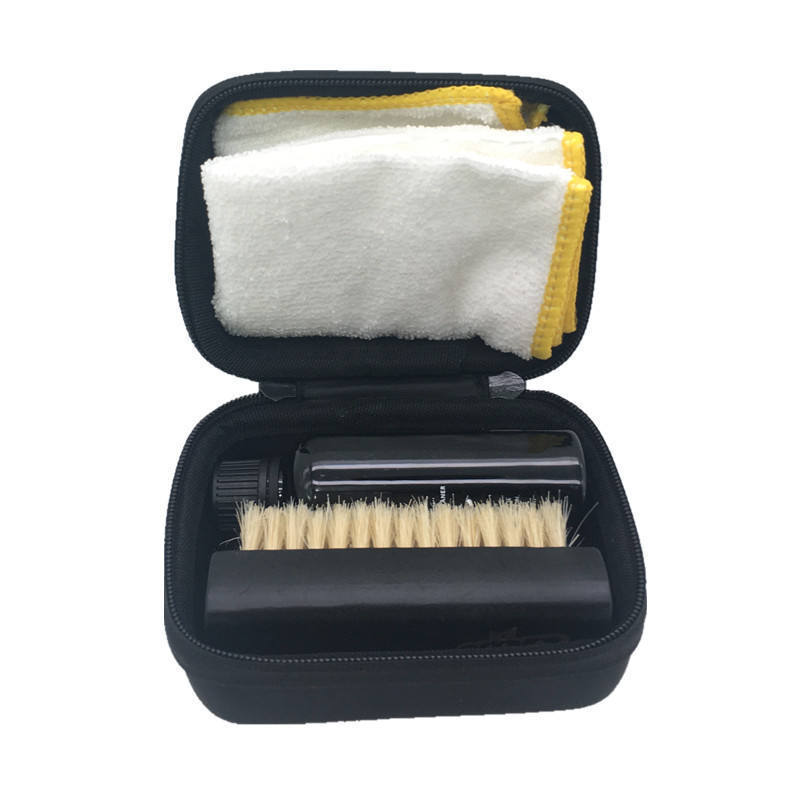 Custom  Dustproof Daily Storage Case Portable Horse Shoes  Brush Grooming Kit Hard EVA Travel  Case