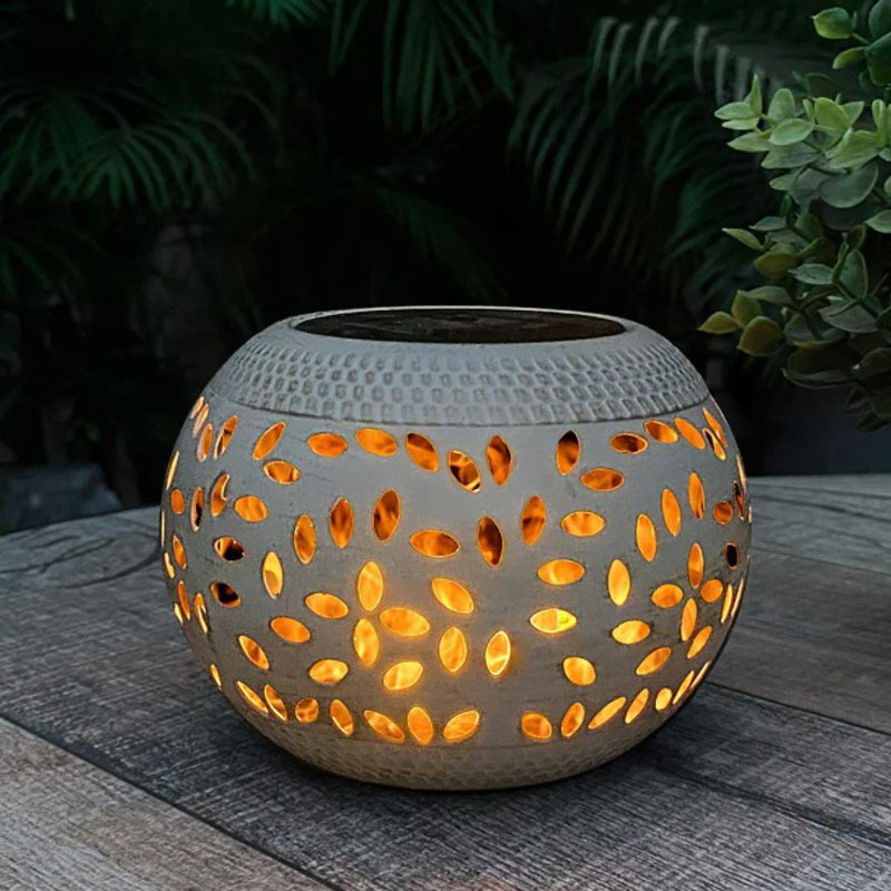 Outdoor White Metal Desktop Decorative Lamp Solar Table Lantern LED Solar Garden Light