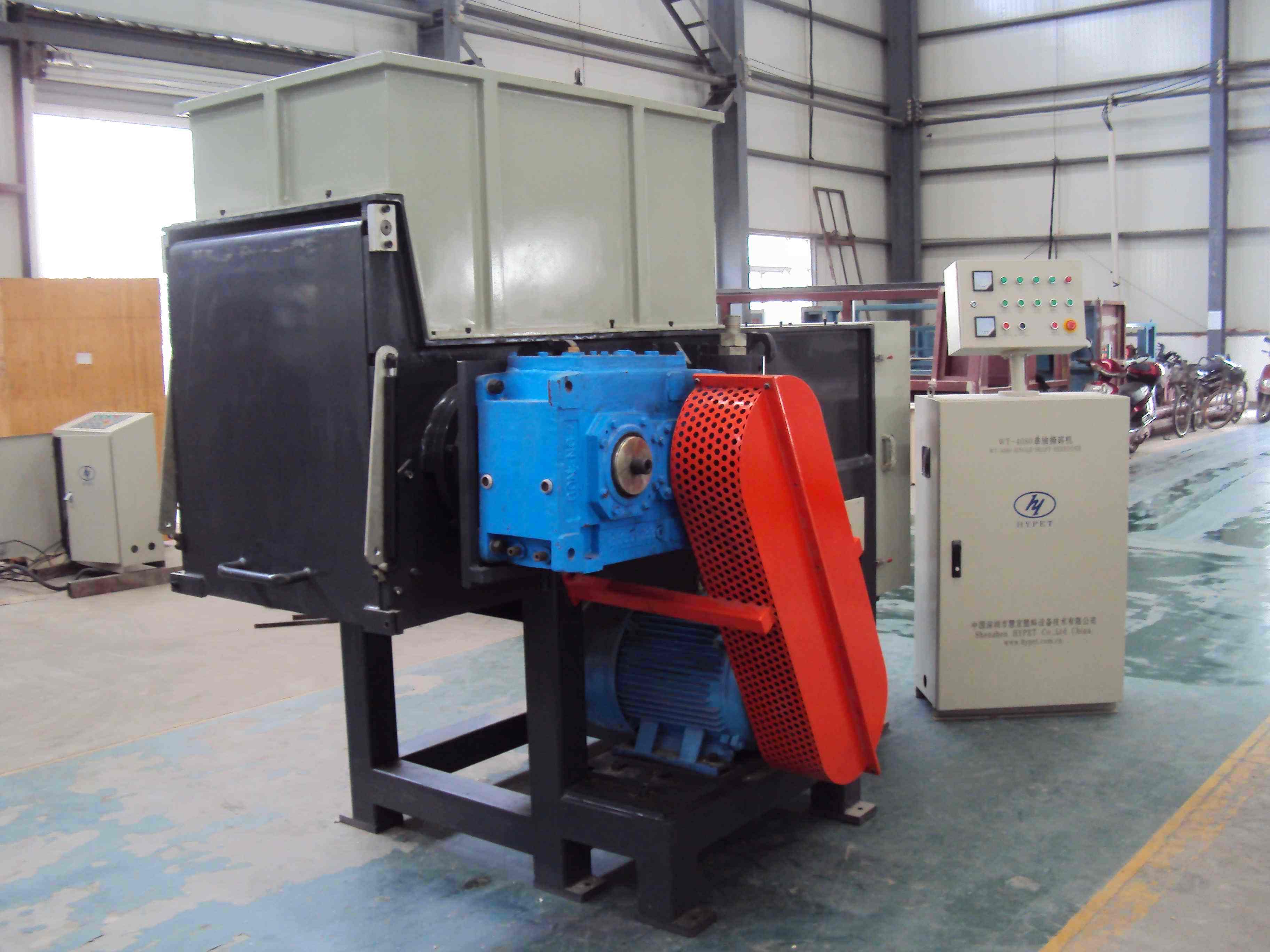 China manufacturer best selling industrial plastic shredder/industrial waste recycling machines/pipe shredding machines