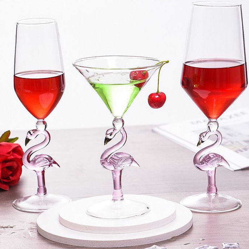 Wholesale Hot Handcrafted Borosilicate Cup 3d Pink Flamingo Goblet Bird Stem Martini Cocktail Glass