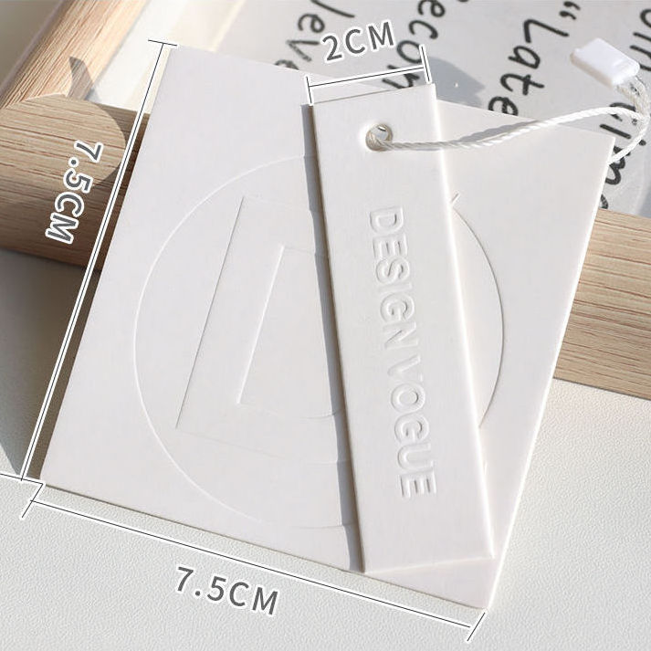 Luxury Custom Logo Embossed Clothing Hangtag Wholesale High End Thick Paper Garment Hang Tag White Square Swing Tags