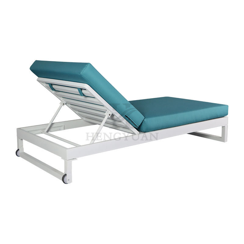 Contemporary Aluminum Frame Sun Lounge Hotel Swimming Pool Lounge Chair