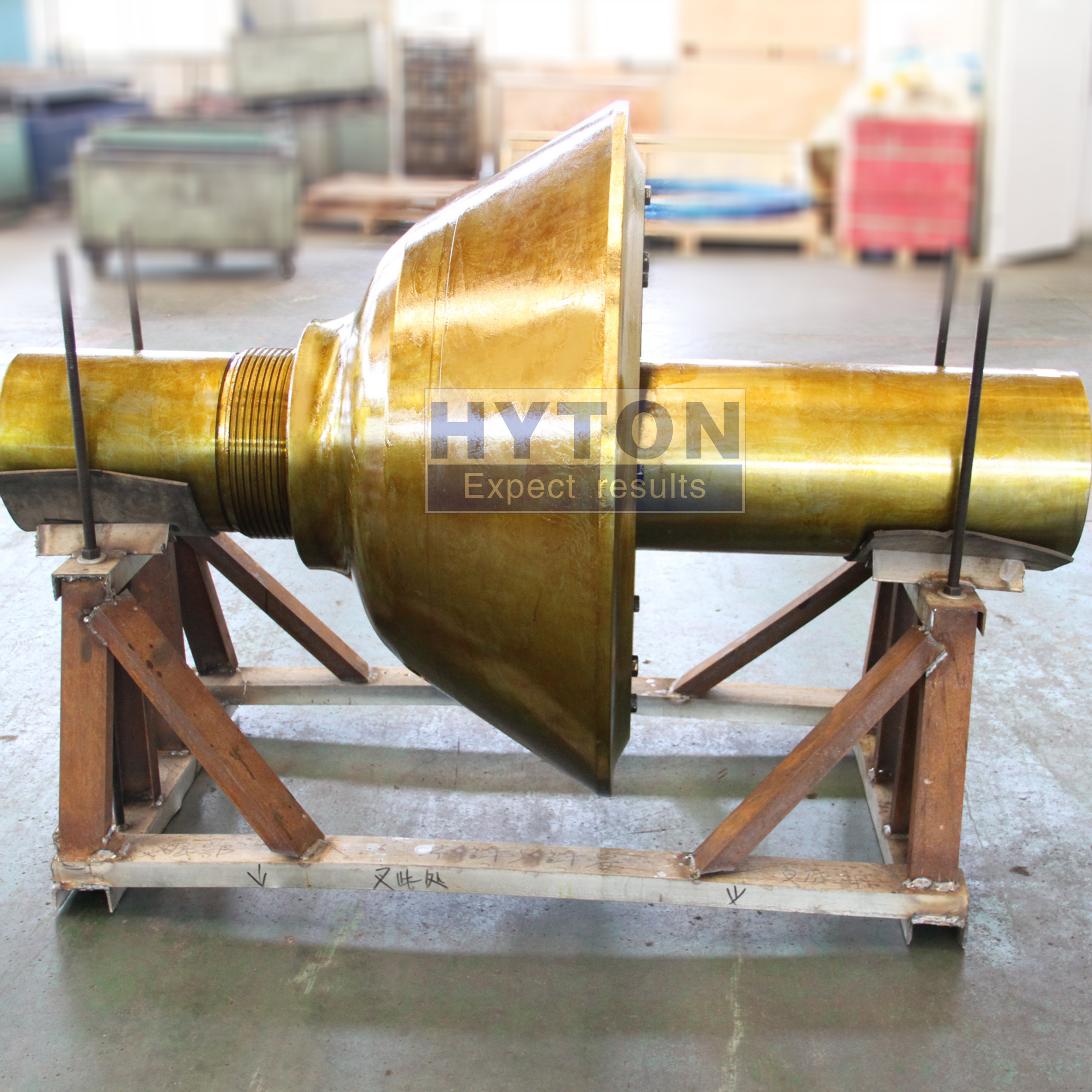 Mining Cone Crusher Spare Parts Main Shaft Assy Apply GP330 Crusher