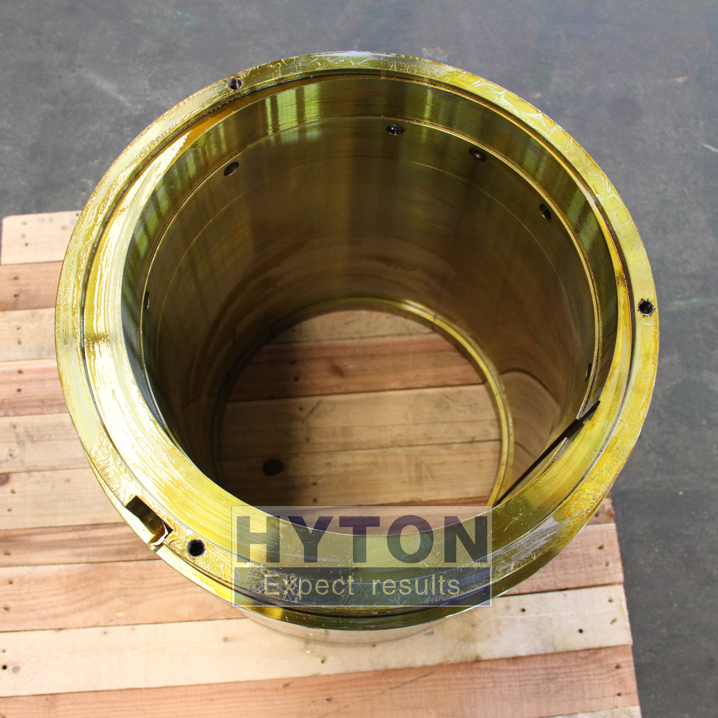 GP330 Eccentric Bushing for Cone Crusher Wear Parts