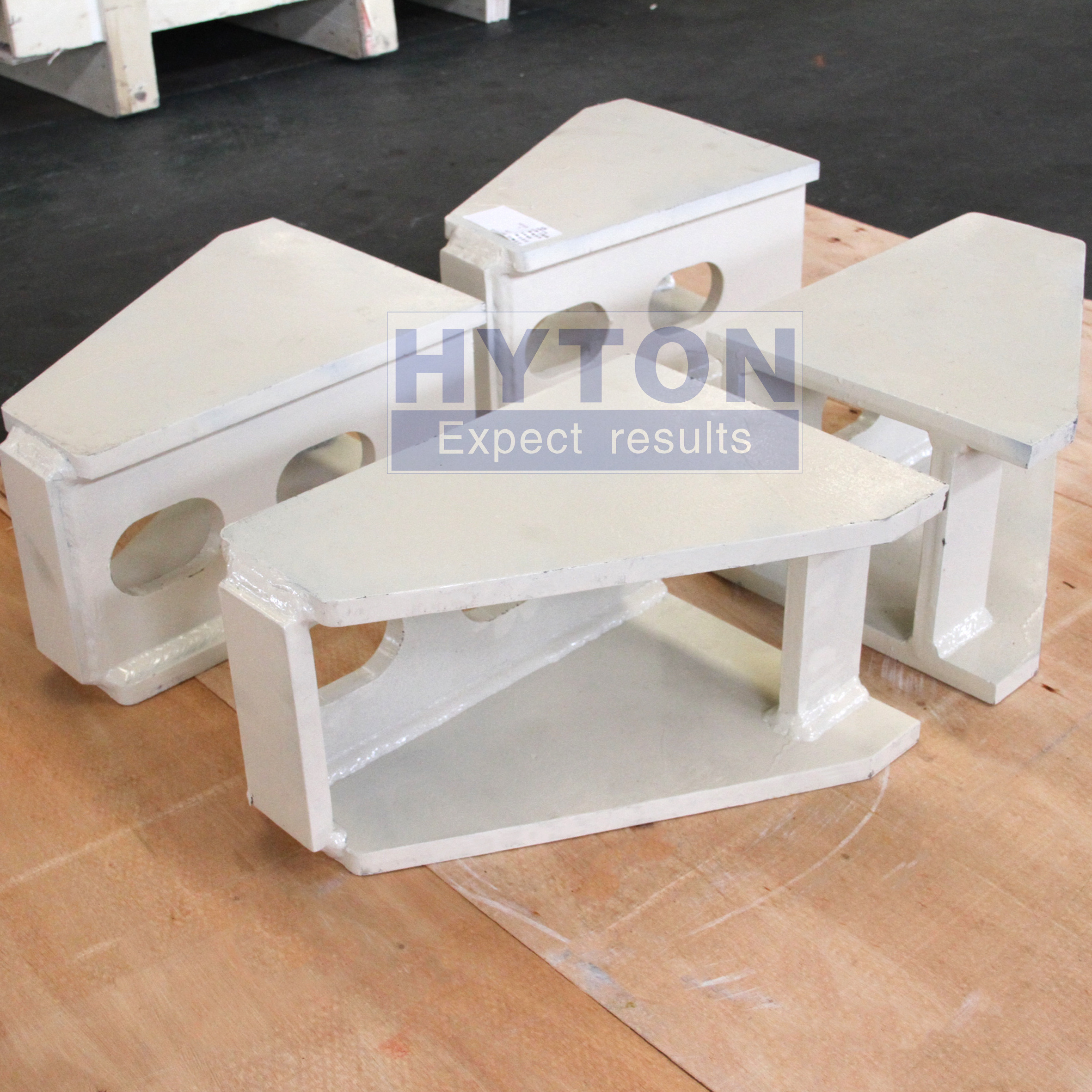 mining machine spare parts support frame suit C110 jaw crusher spares