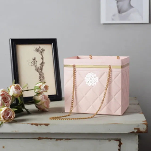 Luxury New Fashion Flower Bouquet Packaging Paper Bag Boxes Square Paper Gift Box Rose Bouquets Boxes For Flowers