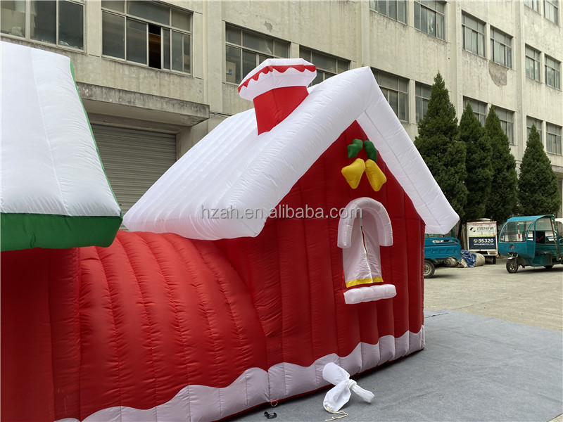 Inflatable Christmas Village House Santa Grotto Inflatable Christmas Tent for Holiday Event