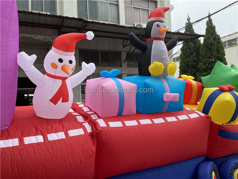 Xmas Decoration Outdoor Inflatable Santa in Train for Christmas Event Advertising