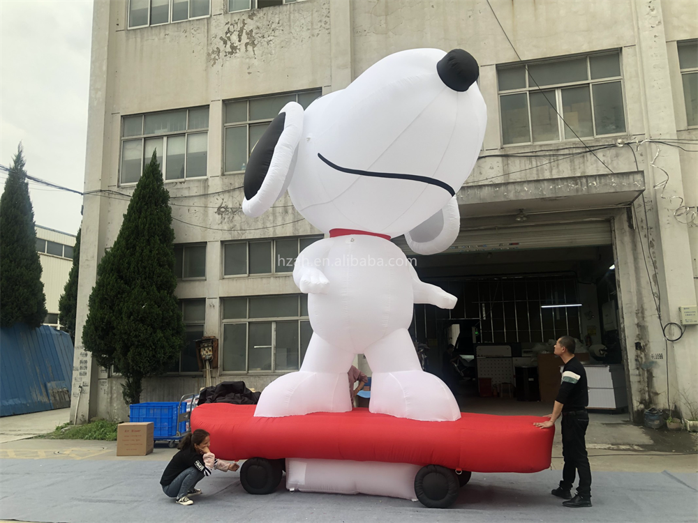 Advertising inflatable snoopy inflatables model snoopy on skateboard